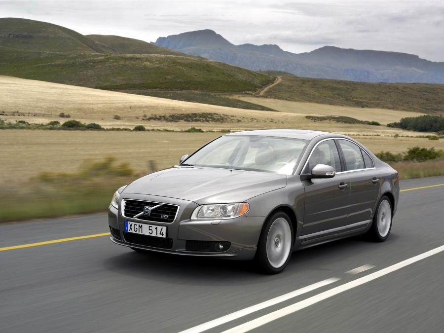  Volvo S80 V8 2007 года  (фото 32 из 69)